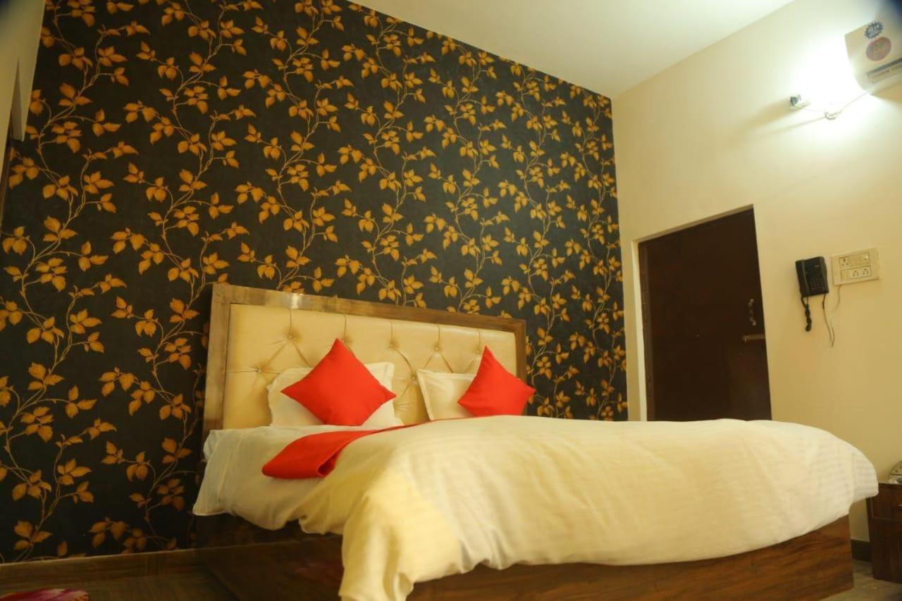 Divine Sparrow Family Homestay Homestay *
